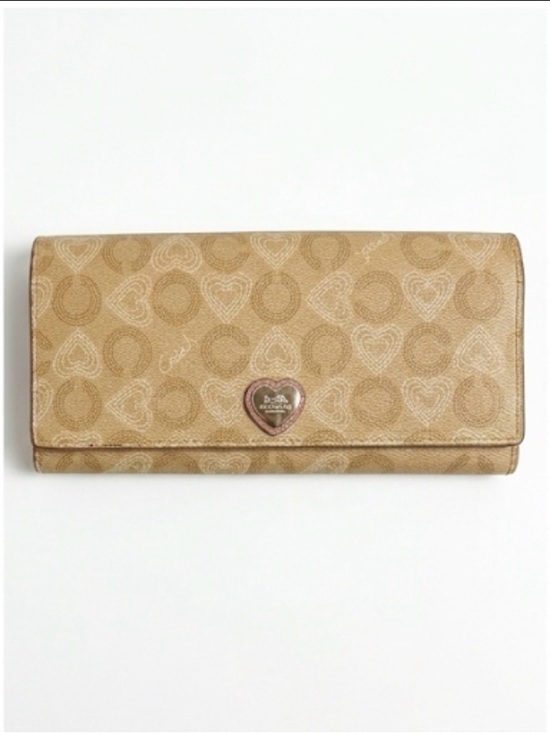 Coach Handbags - Coach Beige Heart Print Continental Wallet with Rose Gold Emblem